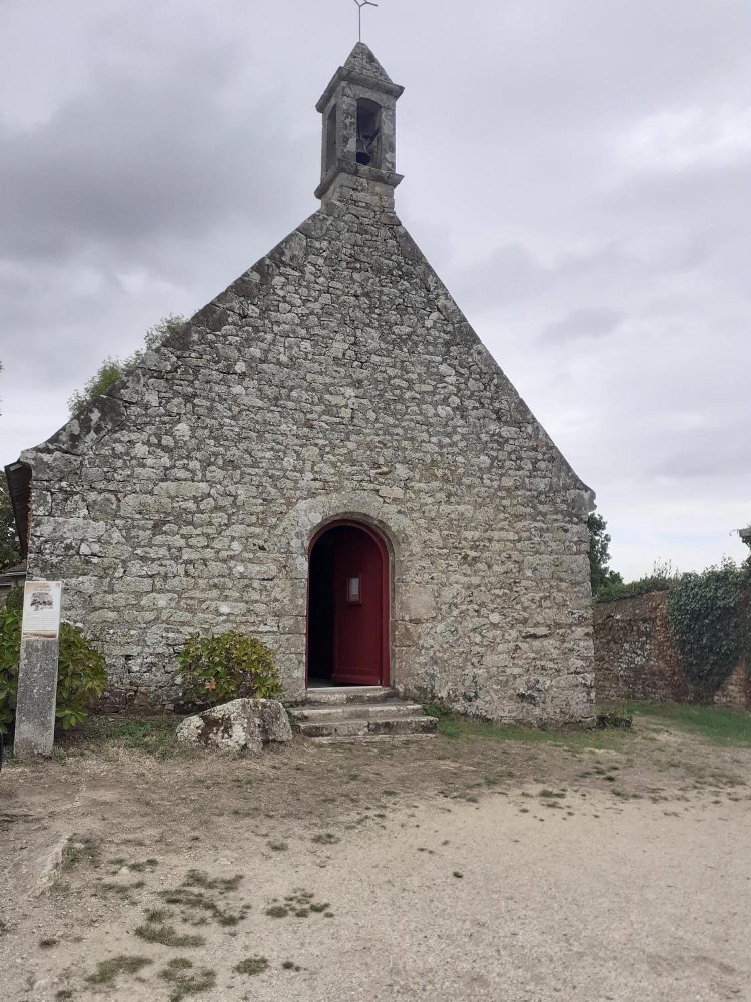 Au Calme Pres Du Centre Historique De *